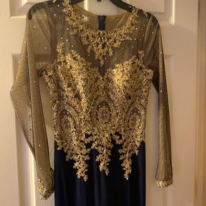 XSCAPE long formal dress